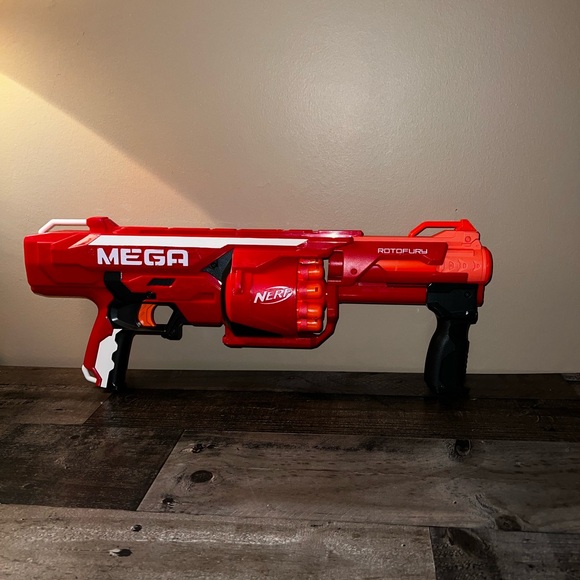 Nerf Mega Rotofury - Picture 1 of 3